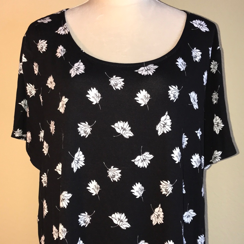 Alfani 4X Floral Patterned Shortsleeve Top